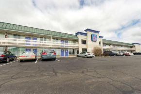 Motel 6-Troy, OH